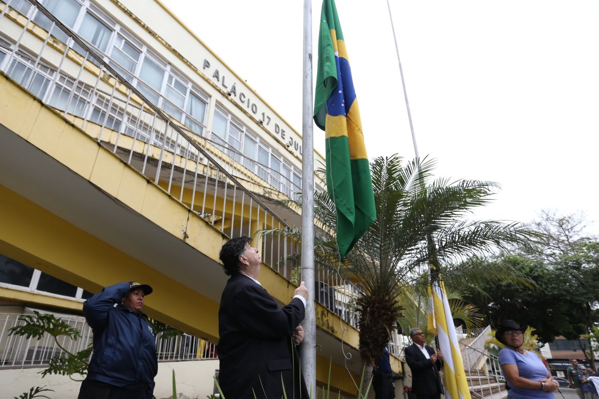 8cada118 fe0a 4b3c b1a5 338ab5769202