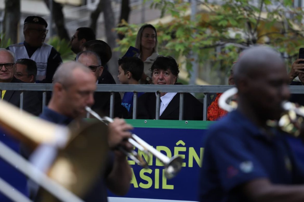 9a295090 b6c9 4687 9a46 8c21851f2e80