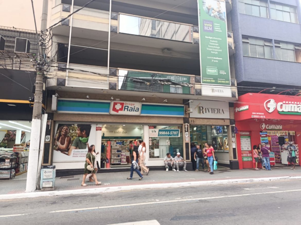 a 42 cf economia rede de farmácias abre vagas de trabalho para início imediato