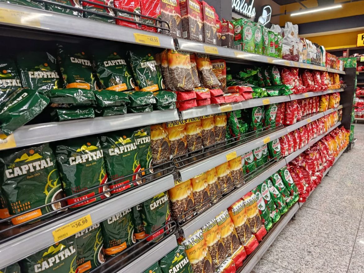 a 57 cf economia tarifaço causa incertezas no setor cafeeiro brasileiro franciele aleixo(1)