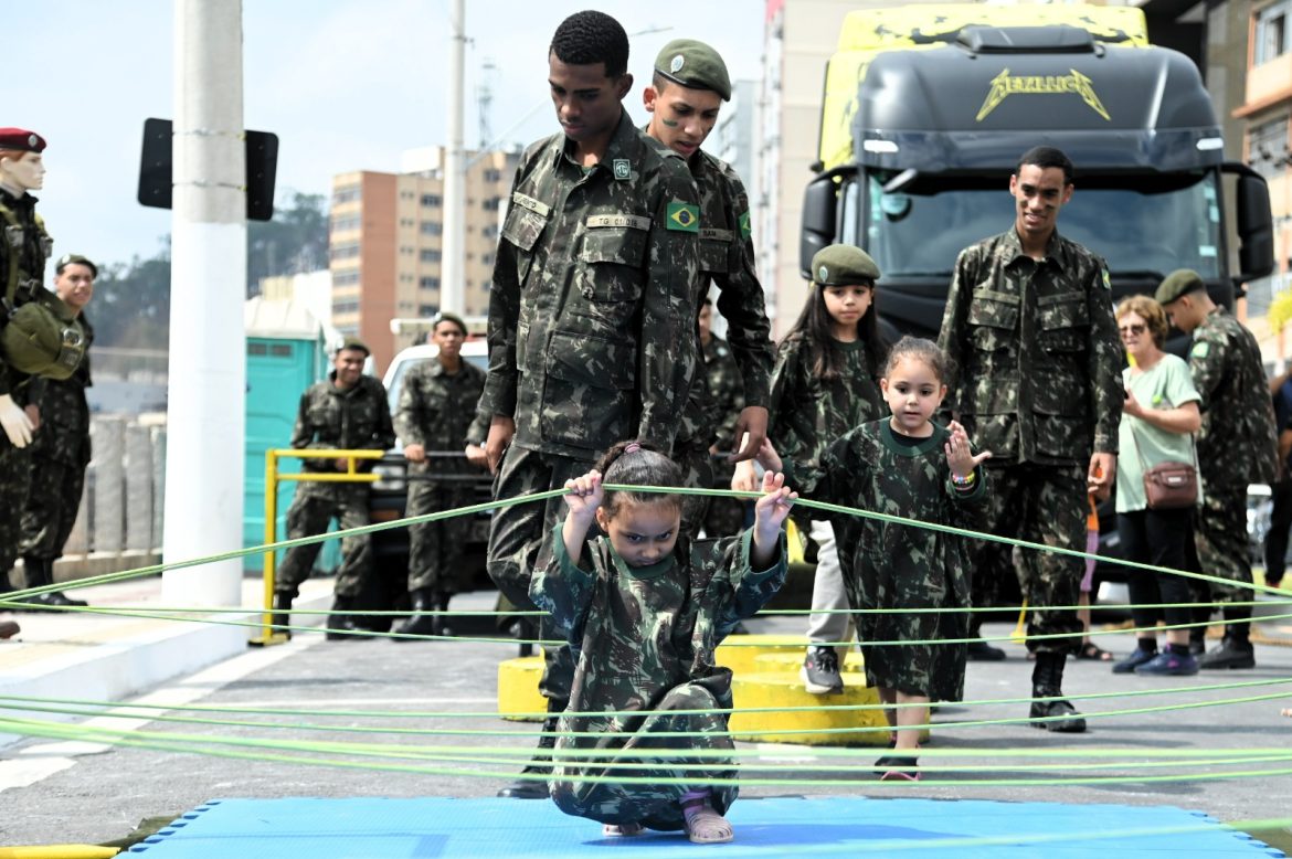 ação social de atendimentos é realizada no conexão global pelos direitos humanos em barra mansa gabriel borges1112