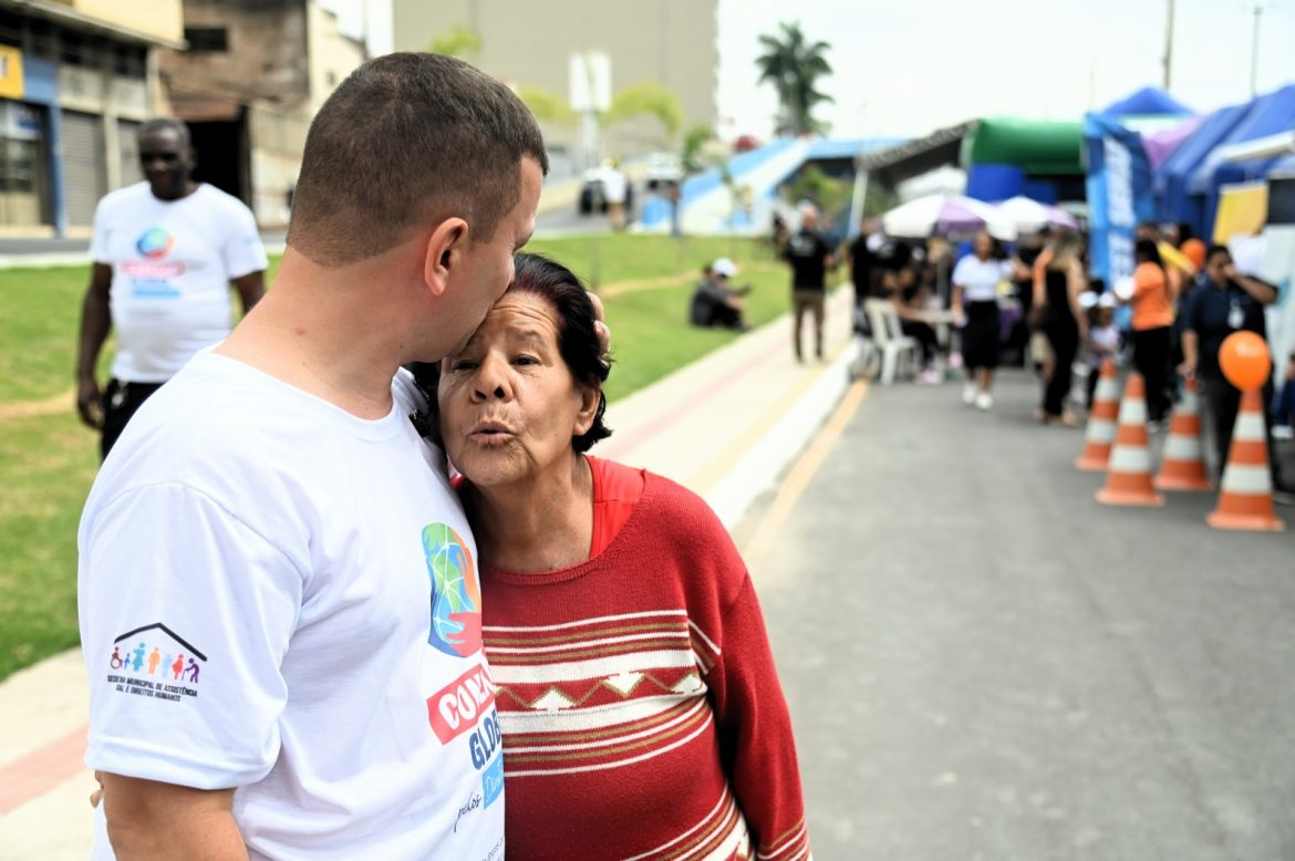 ação social de atendimentos é realizada no conexão global pelos direitos humanos em barra mansa gabriel borges13