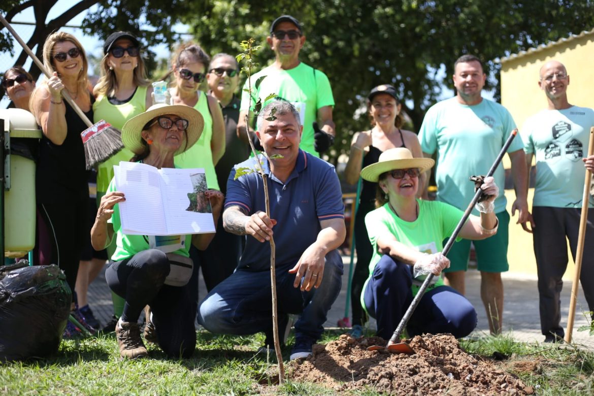 ações pelo dia mundial da limpeza e pelo dia da Árvore são realizadas em volta redonda adrian cópio pmvr11