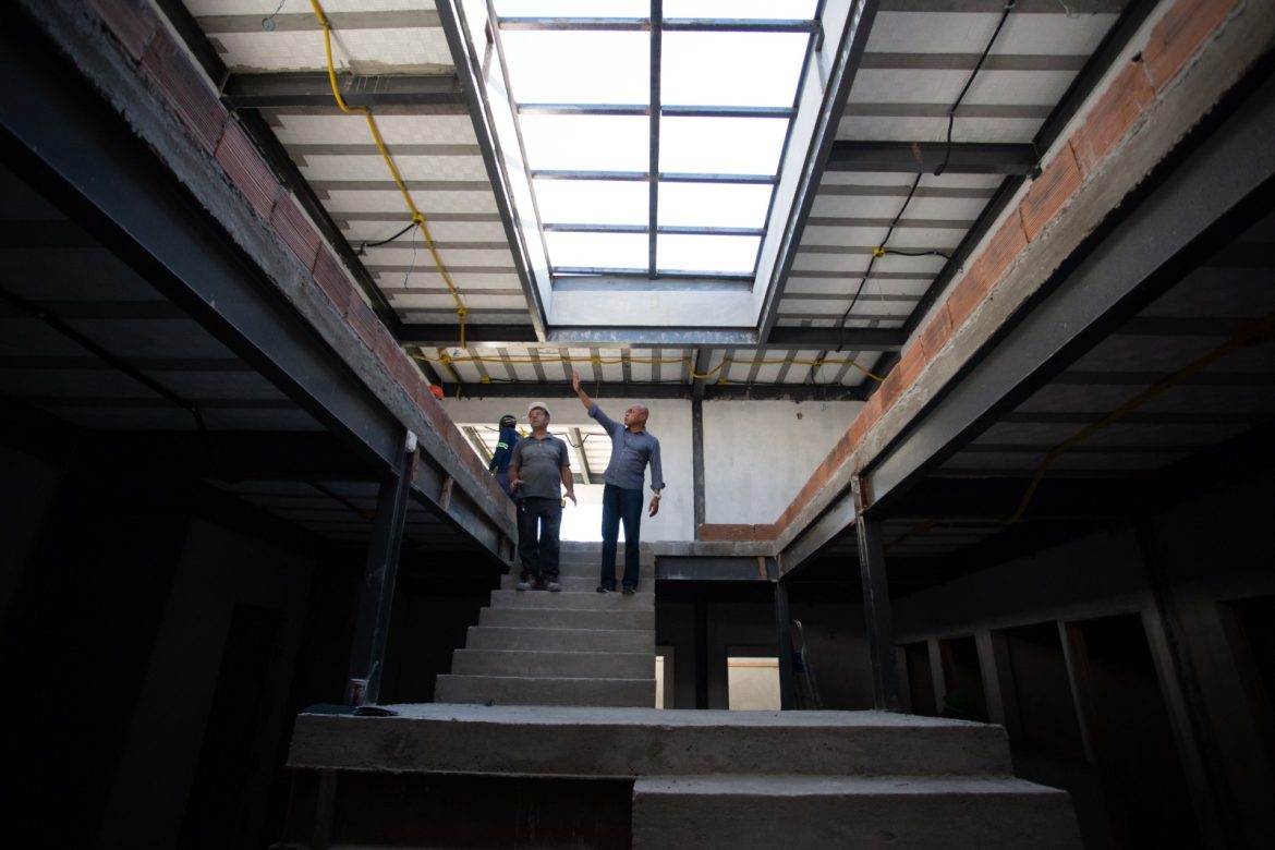 avançam em novas frentes as obras de construção da futura sede da smpd de volta redonda cris oliveira pmvr12 avançam em novas frentes as obras de construção da futura sede da smpd de volta redonda cris oliveira pmvr12