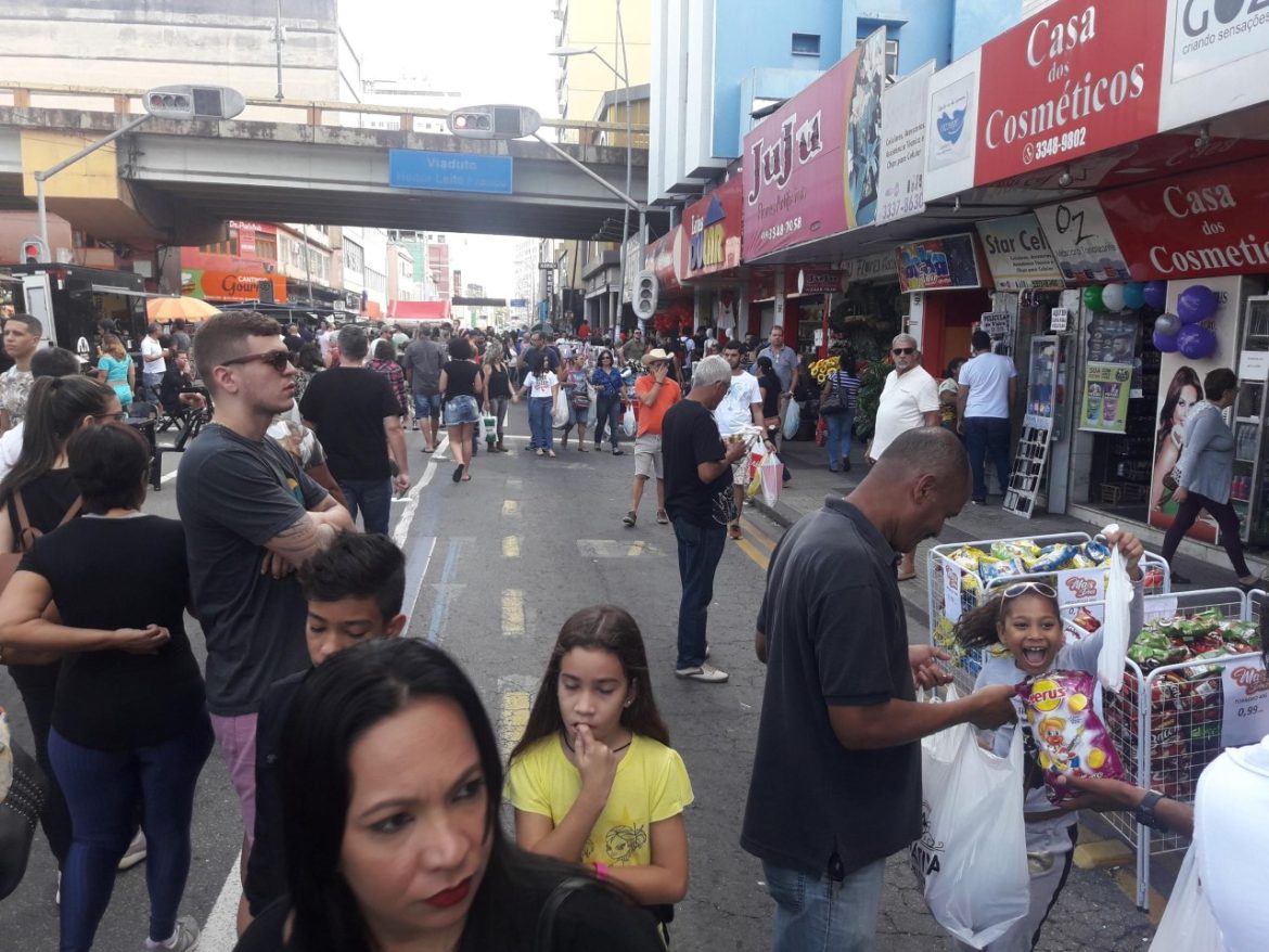 avenida amaral peixoto receberá a edição de outubro do projeto ‘rua de compras’ no próximo domingo, dia 5 arquivo111