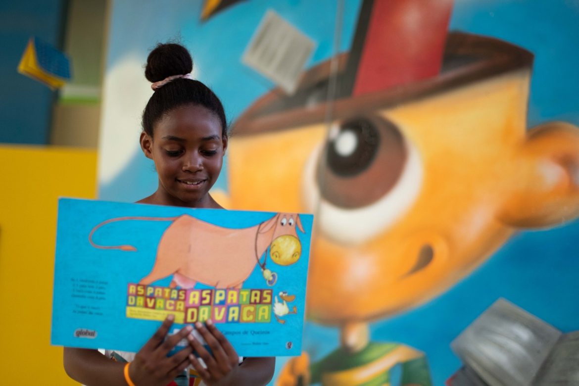 biblioteca municipal raul de leoni terá programação especial pelos 70 anos cris oliveira pmvr1 biblioteca municipal raul de leoni terá programação especial pelos 70 anos cris oliveira pmvr1