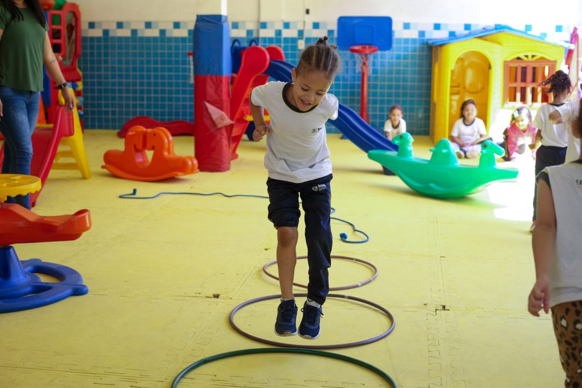encerram nesta terça feira, dia 30, as inscrições para a chamada escolar 2026 de volta redonda adiana cópio pmvr