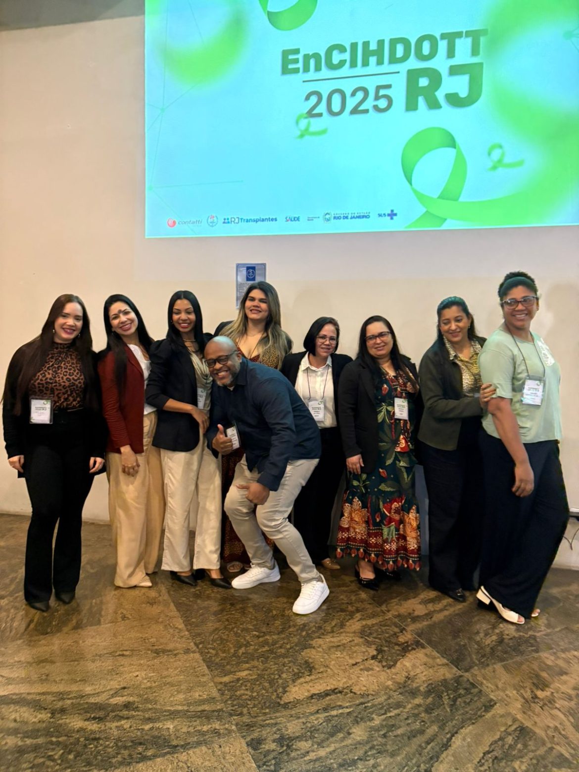 equipe do banco de olhos de volta redonda participa de encontro estadual de fomento à doação de órgãos e transplantes divulgação pmvr