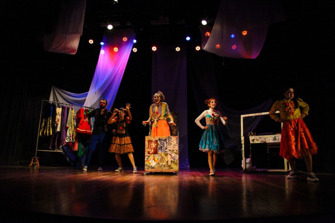 fim de semana com cinema e teatro no gacemss, em volta redonda divulgação