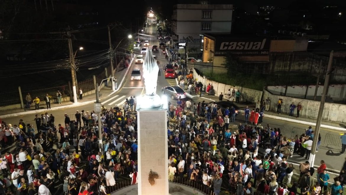 inaugurado em volta redonda monumento de nossa senhora da conceição adriana cópio pmvr
