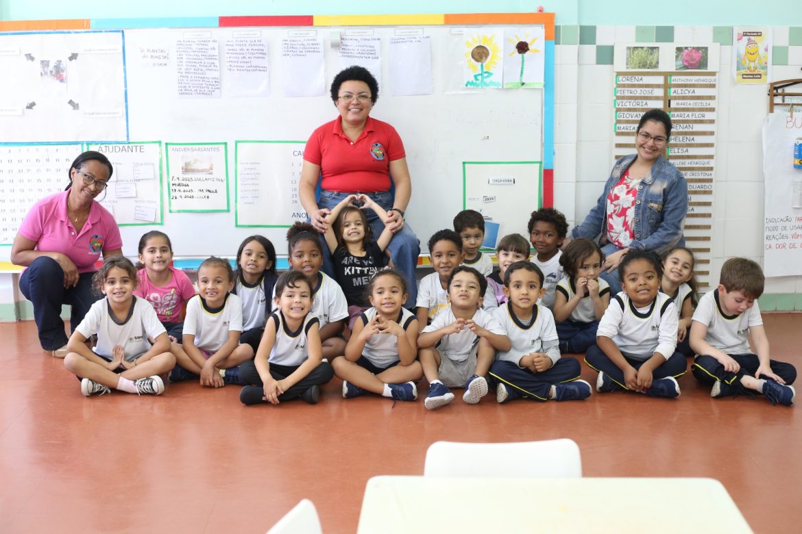 iniciadas as comemorações dos 30 anos do cmei em volta redonda adriana cópio pmvr15 iniciadas as comemorações dos 30 anos do cmei em volta redonda adriana cópio pmvr15