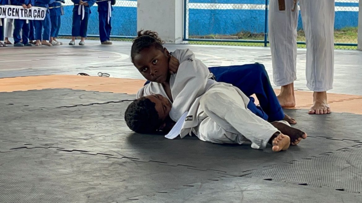 instituto dagaz realiza 1º festival de judô com a participação de mais de 100 atletas11 instituto dagaz realiza 1º festival de judô com a participação de mais de 100 atletas11