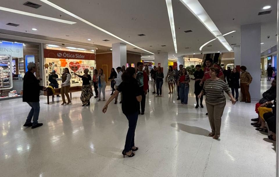 noite dançante no sider shopping divulgação