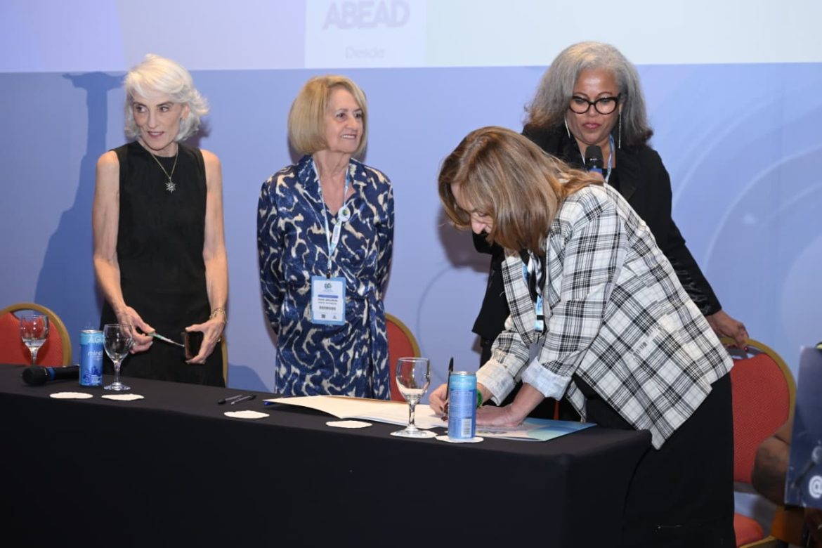 prevenção ao uso de álcool e outras drogas em escolas e comunidades divulgação semapred prevenção ao uso de álcool e outras drogas em escolas e comunidades divulgação semapred