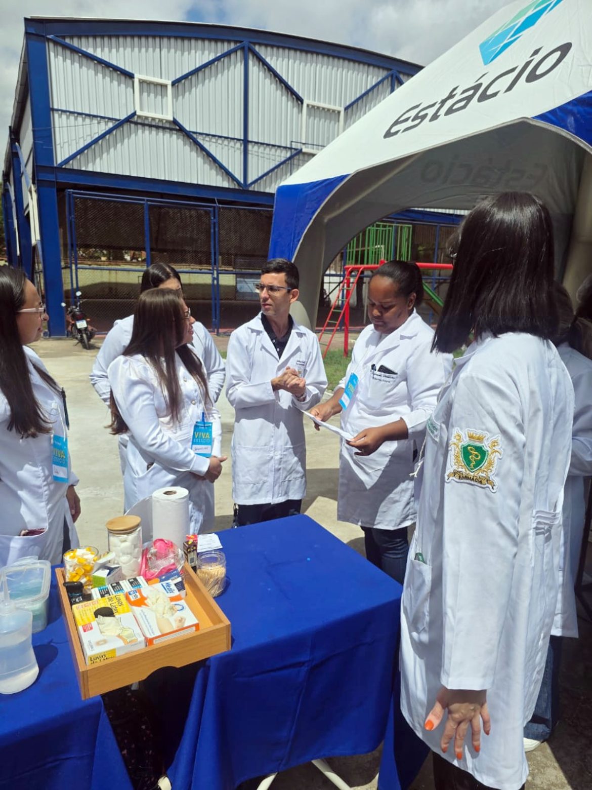 vetmóvel realiza 290 atendimentos a cães e gatos no bairro retiro, em volta redonda divulgação pmvr vetmóvel realiza 290 atendimentos a cães e gatos no bairro retiro, em volta redonda divulgação pmvr