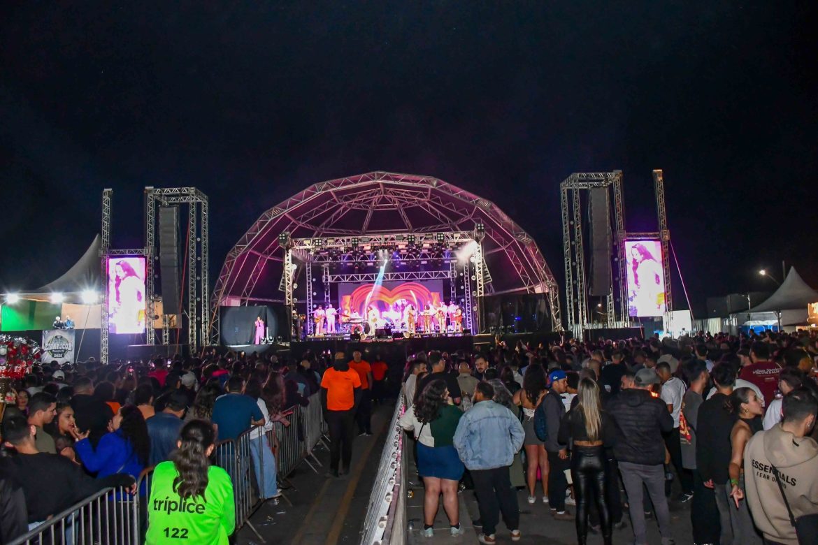 21.cf.res.cidades.56ª exapicor inicia segunda.1.exapicor.divulgaÇÃo