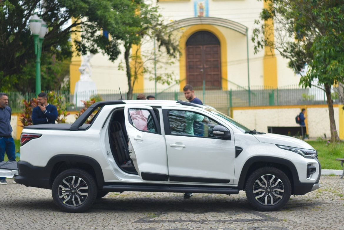 22.cf.res.cidades.itatiaia amplia estrutura com novo veículo.ddivulgaÇÃopmi (2)