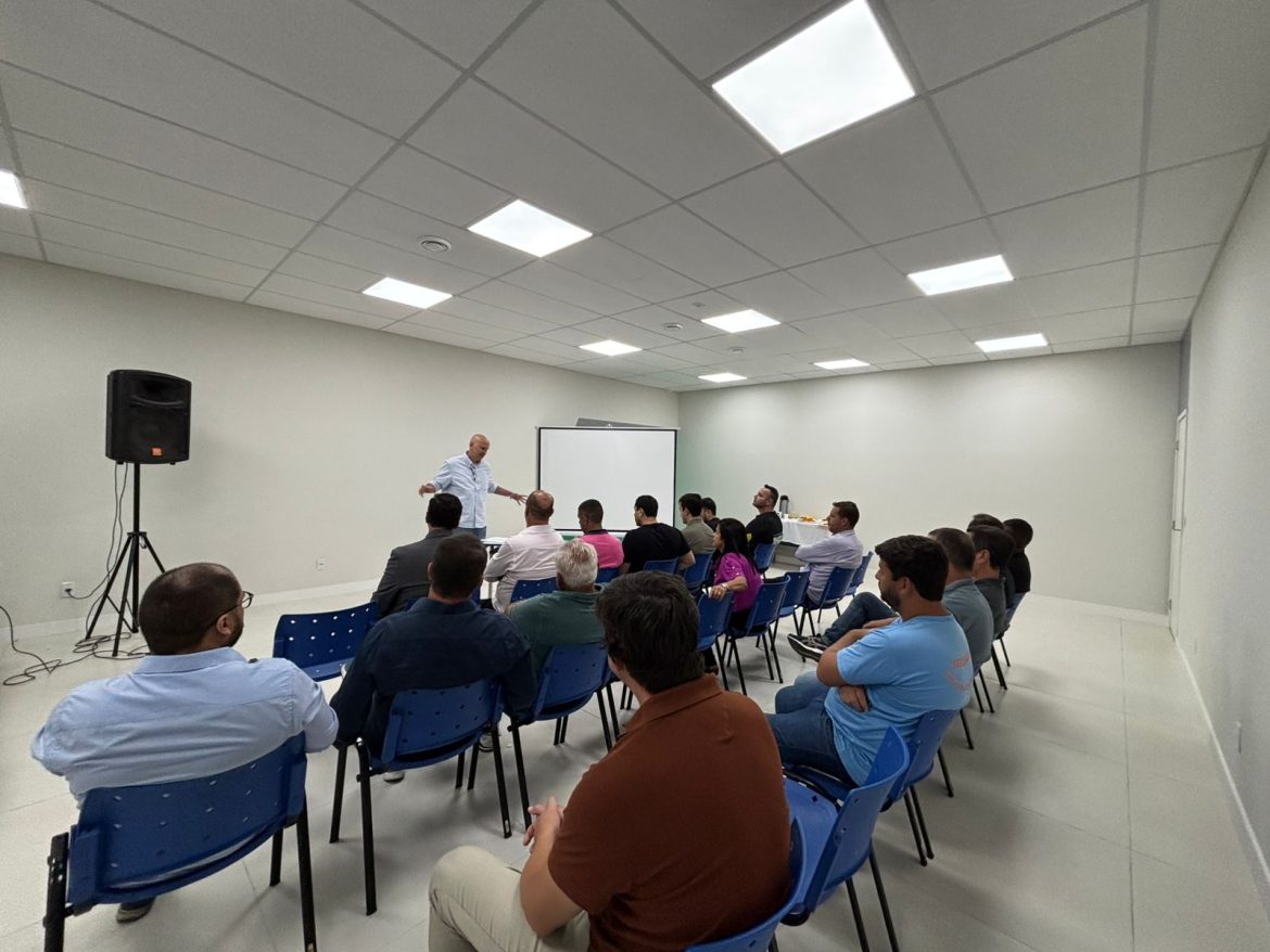 26.cf.res.polÍtica.tande anuncia 12 novos ônibus.1.tande.divulgaÇÃopmr