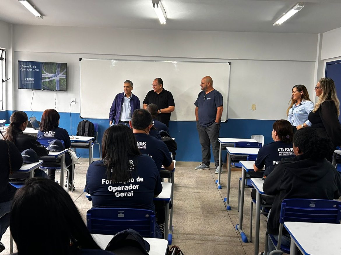 27.cf.res.economia.cecapi inicia curso de formação.1.primeira.divulgaÇÃopmpr