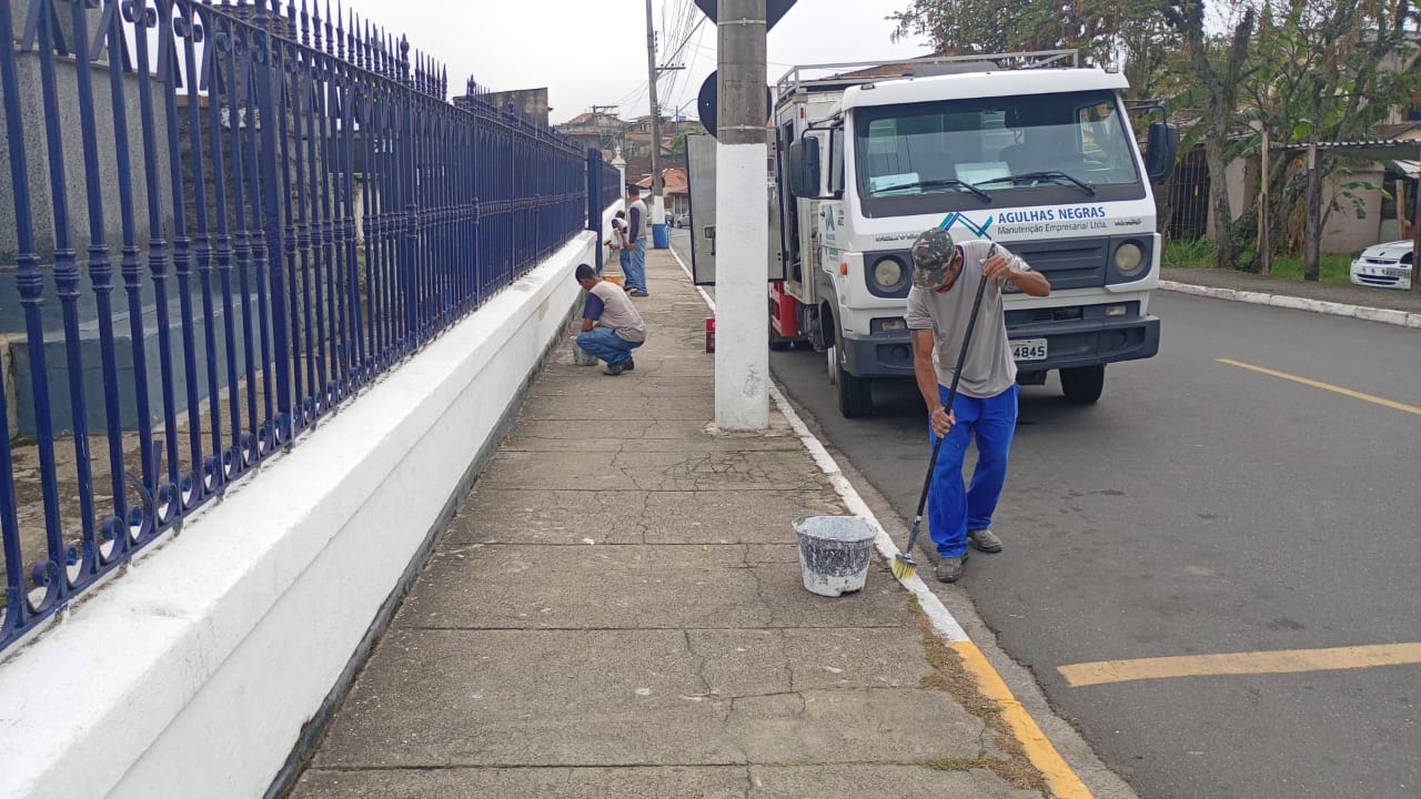 30.cf.res.cidades.cemitérios da região.2.limpeza.divulgaÇÃopmr (2)