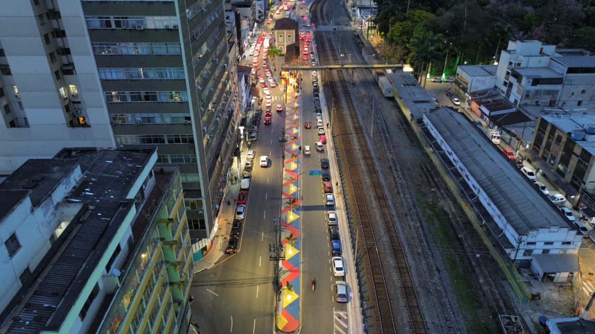 32 cidades prefeito furlani entrega novo paisagismo no início da avenida roosevelt brasil leandro tavares yuri melo 32 cidades prefeito furlani entrega novo paisagismo no início da avenida roosevelt brasil leandro tavares yuri melo