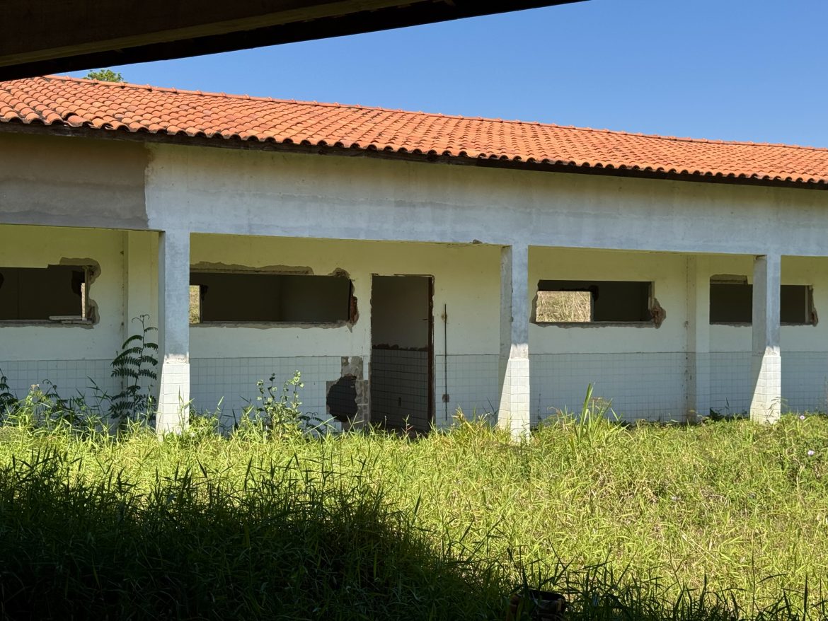 33.cf.res.cidades.itatiaia retoma obras da escola.1.apoio.divulgaÇÃopmi