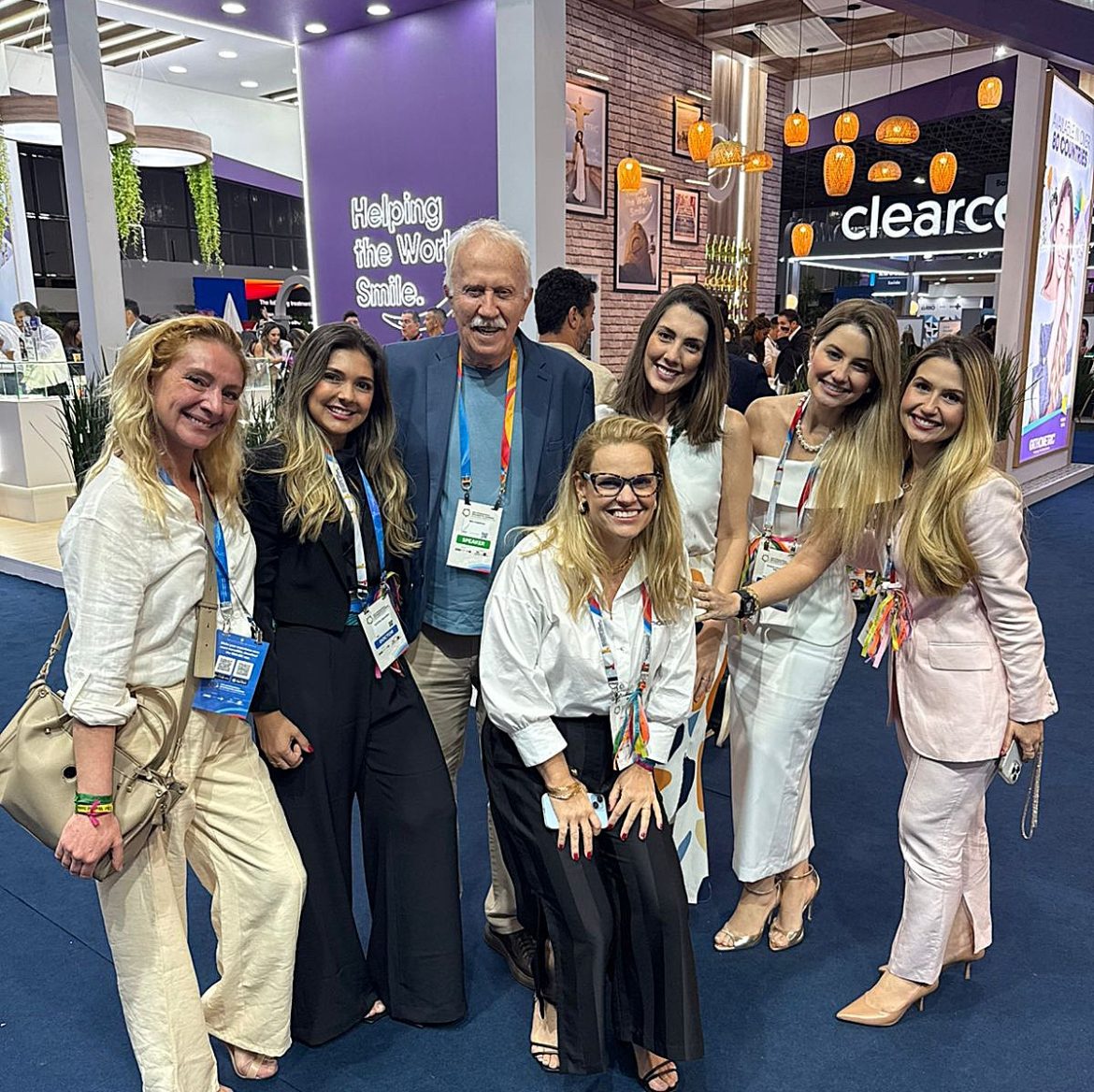 34.cf.res.cidades.dentista de resende é embaixadora.1.taciana.divulgaÇÃo (2)