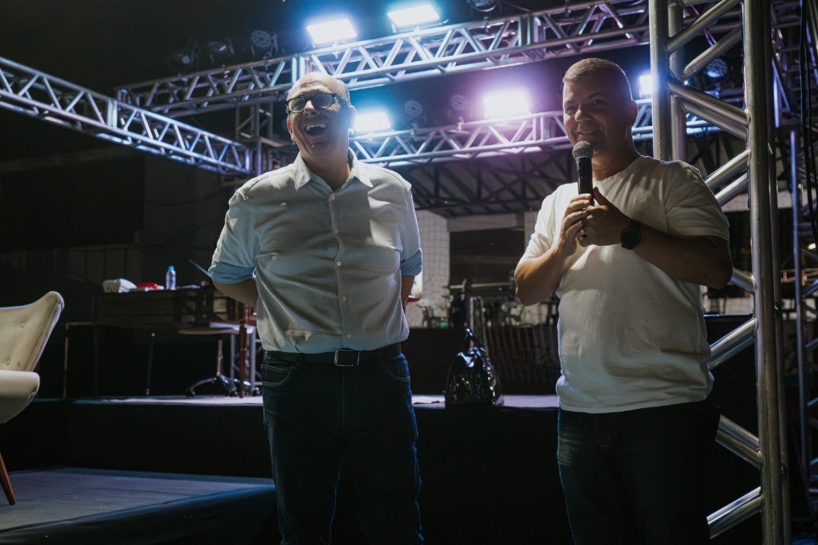 34.cf.res.cultura.peça ‘o porteiro’.2.espetÁculo.yurimelopmbm (4)