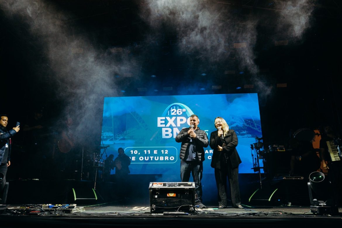 36 cidades abertura da 26ª expobm é marcada por fé, alegria e solidariedade – yuri melo pmbm1