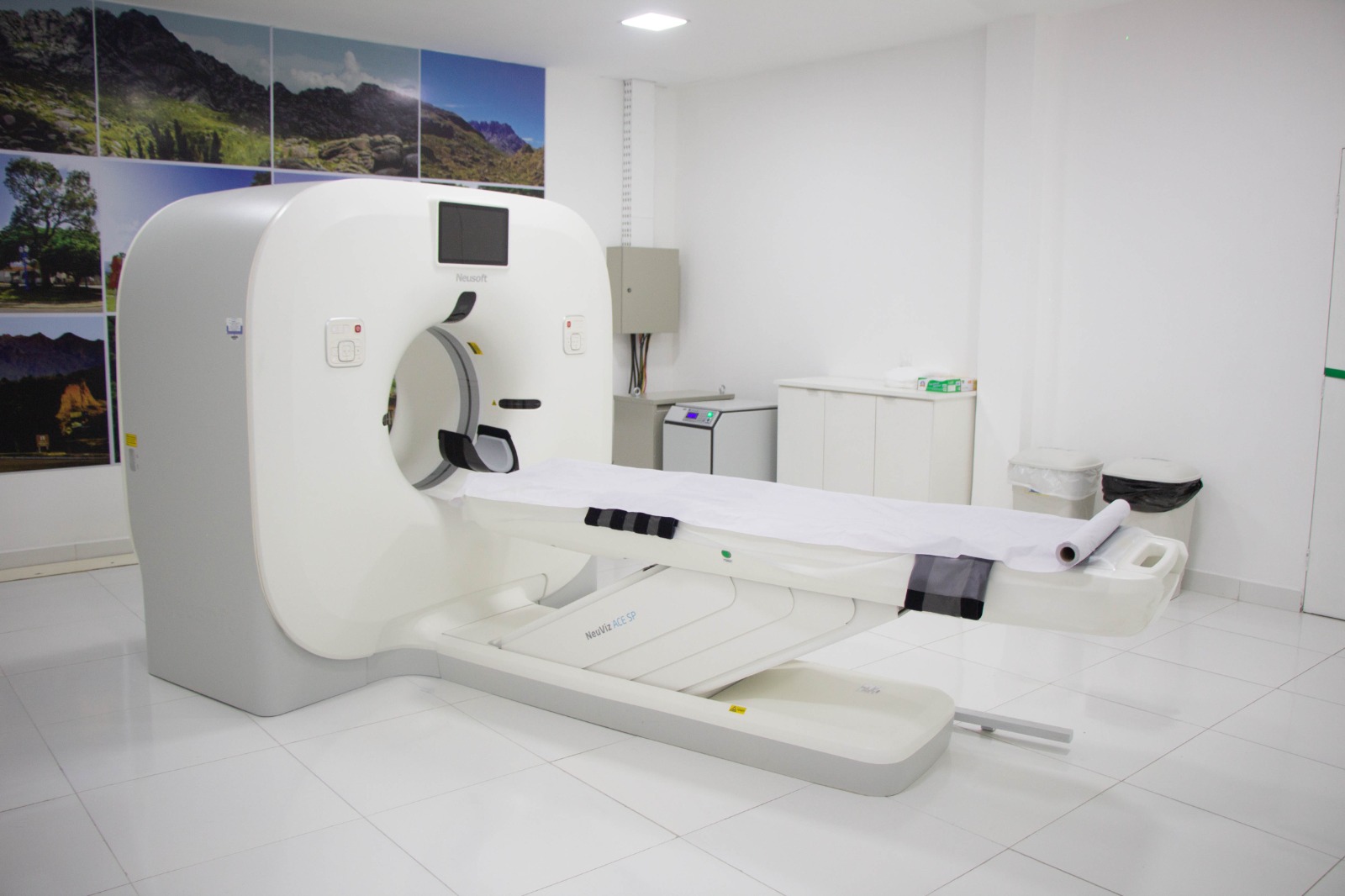 36.cf.res.cidades.itatiaia inaugura tomógrafo.2.tomogrÁfo.divulgaÇÃopmi