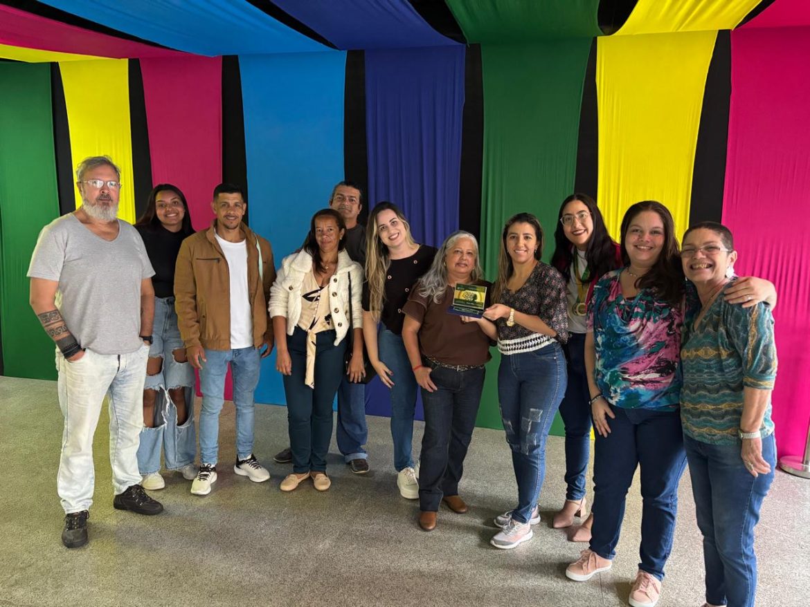 alunos da rede municipal de volta redonda são medalhistas de ouro na iii olimpíada de ciência & arte divulgação secom11