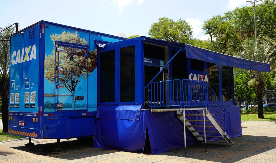 caminhao caixa vr