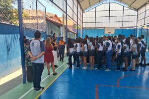 defesa civil realiza simulado de evacuação em escola de resende divulgação