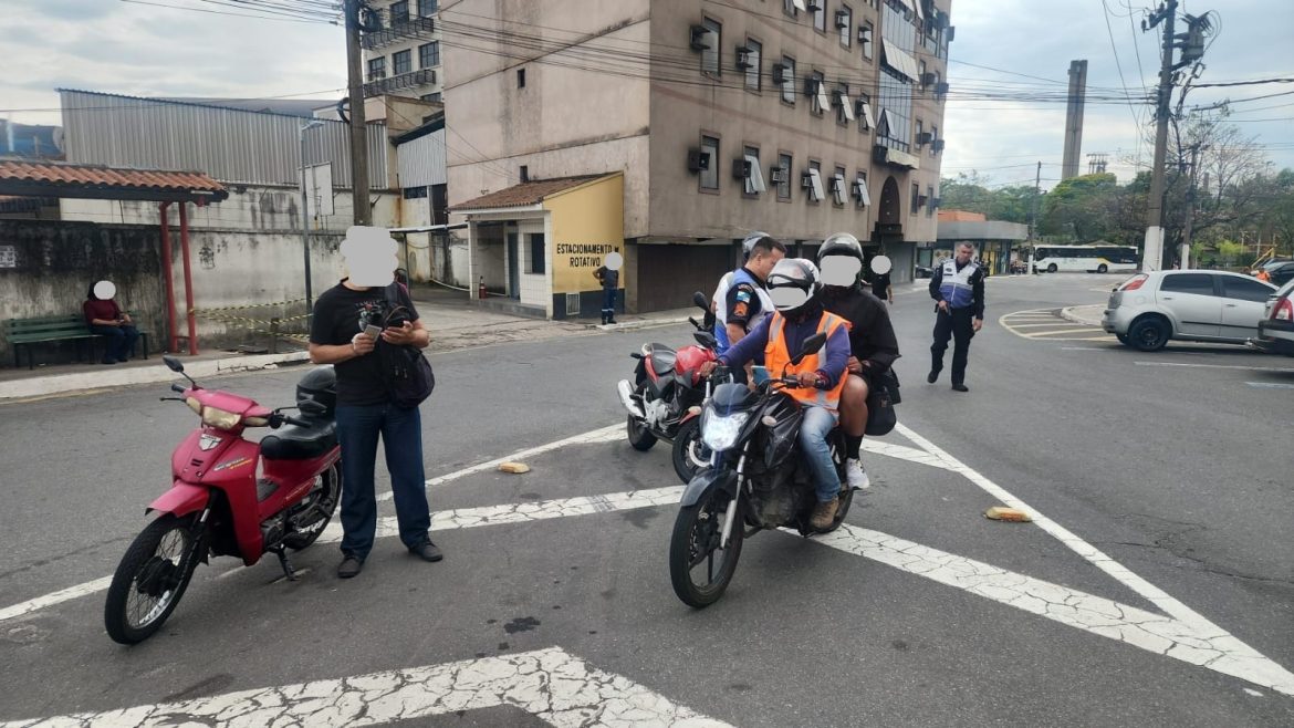 dez condutores de moto sem habilitação são autuados em operação das forças de segurança em volta redonda divulgação pmvr