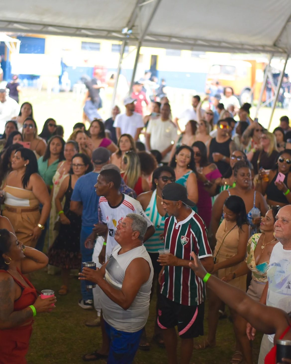 itatiaia celebra servidores com festa divulgação redes sociais (1) itatiaia celebra servidores com festa divulgação redes sociais (1)