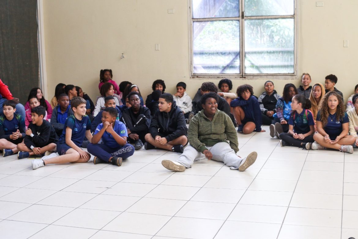 notasvr apresentaÇÕes do espetÁculo ‘trupe de volta’ adriana cópio111