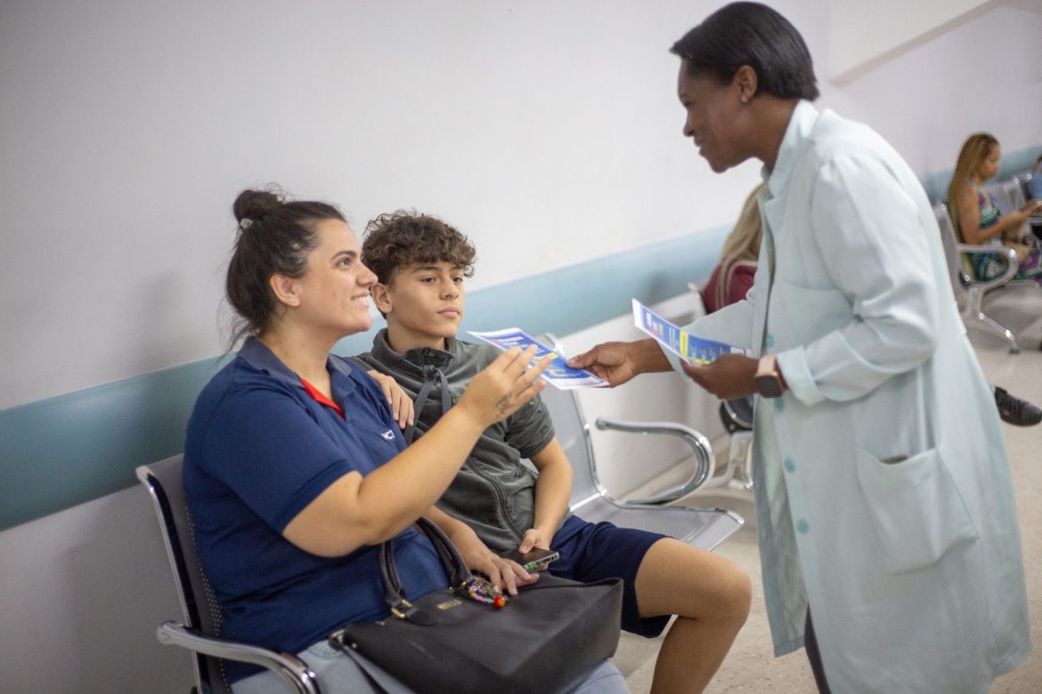 policlínica da cidadania de volta redonda pelo dia de combate ao avc adriana cópio secom111