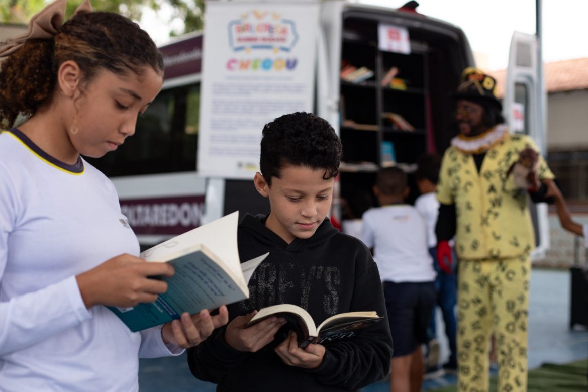 programação especial da biblioteca sobre rodas cris oliveira pmvr15 programação especial da biblioteca sobre rodas cris oliveira pmvr15