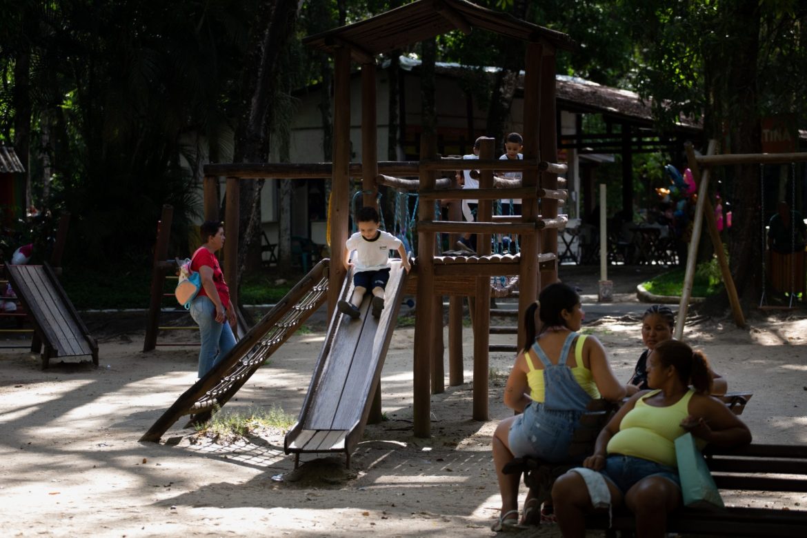 recreação e teatro infantil gratuitos durante o mês das crianças no zoo vr cris oliveira11 recreação e teatro infantil gratuitos durante o mês das crianças no zoo vr cris oliveira11