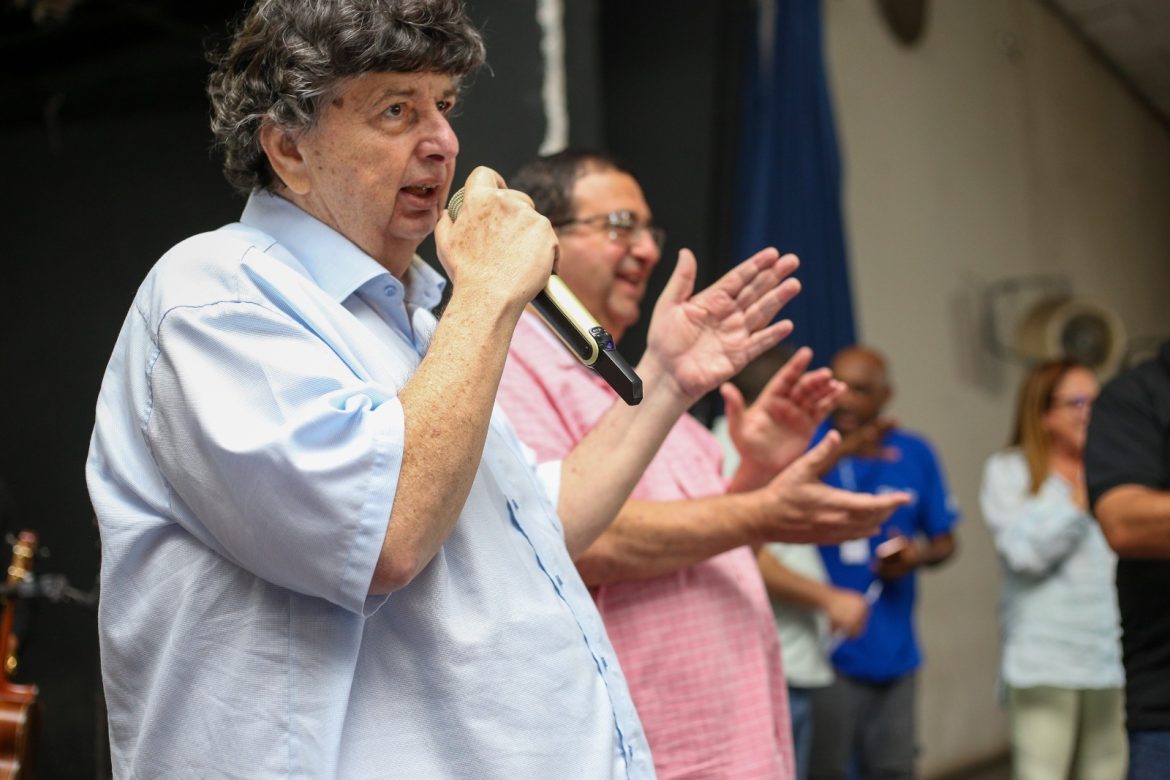 terceiro baile da melhor idade em volta redonda atrai dezenas de pessoas adriana cópio secom123 terceiro baile da melhor idade em volta redonda atrai dezenas de pessoas adriana cópio secom123