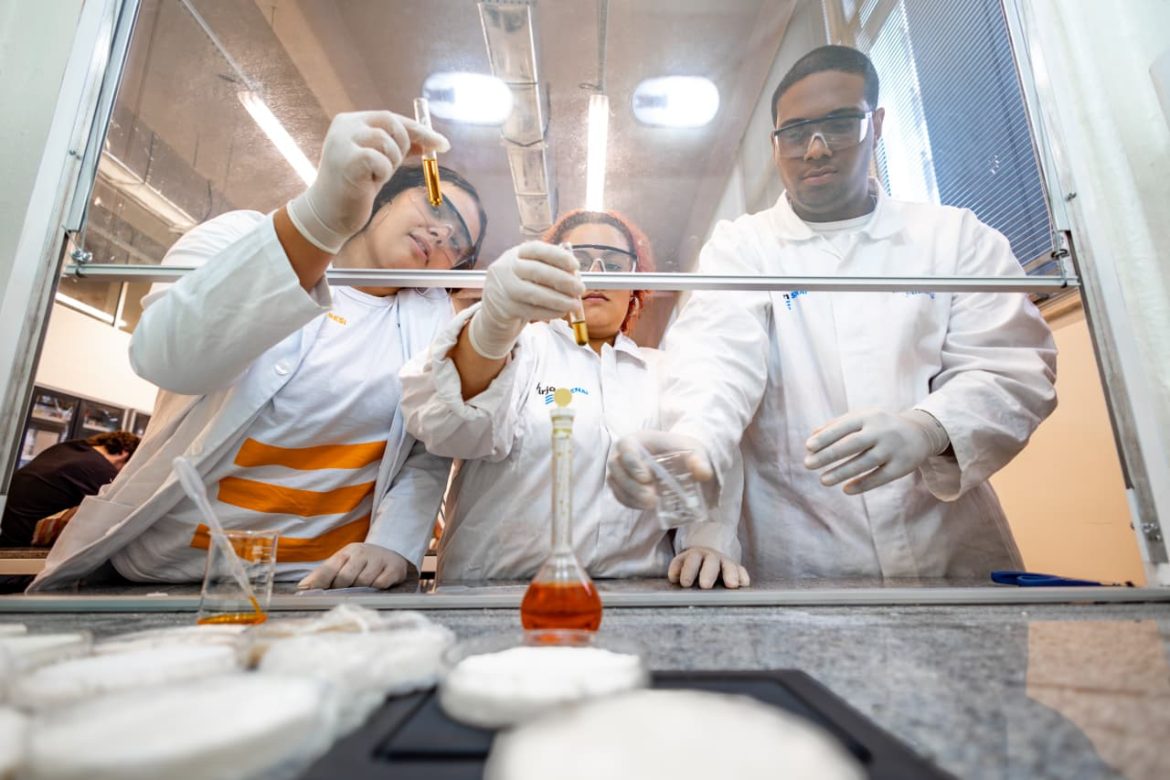 whatsapp image 2025 10 20 at 16.02.43