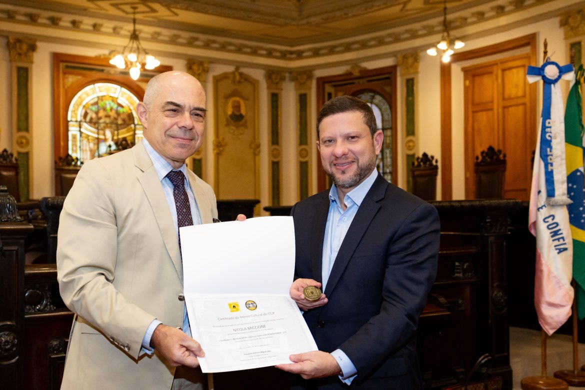 whatsapp image 2025 10 22 at 22.28.15 (1)