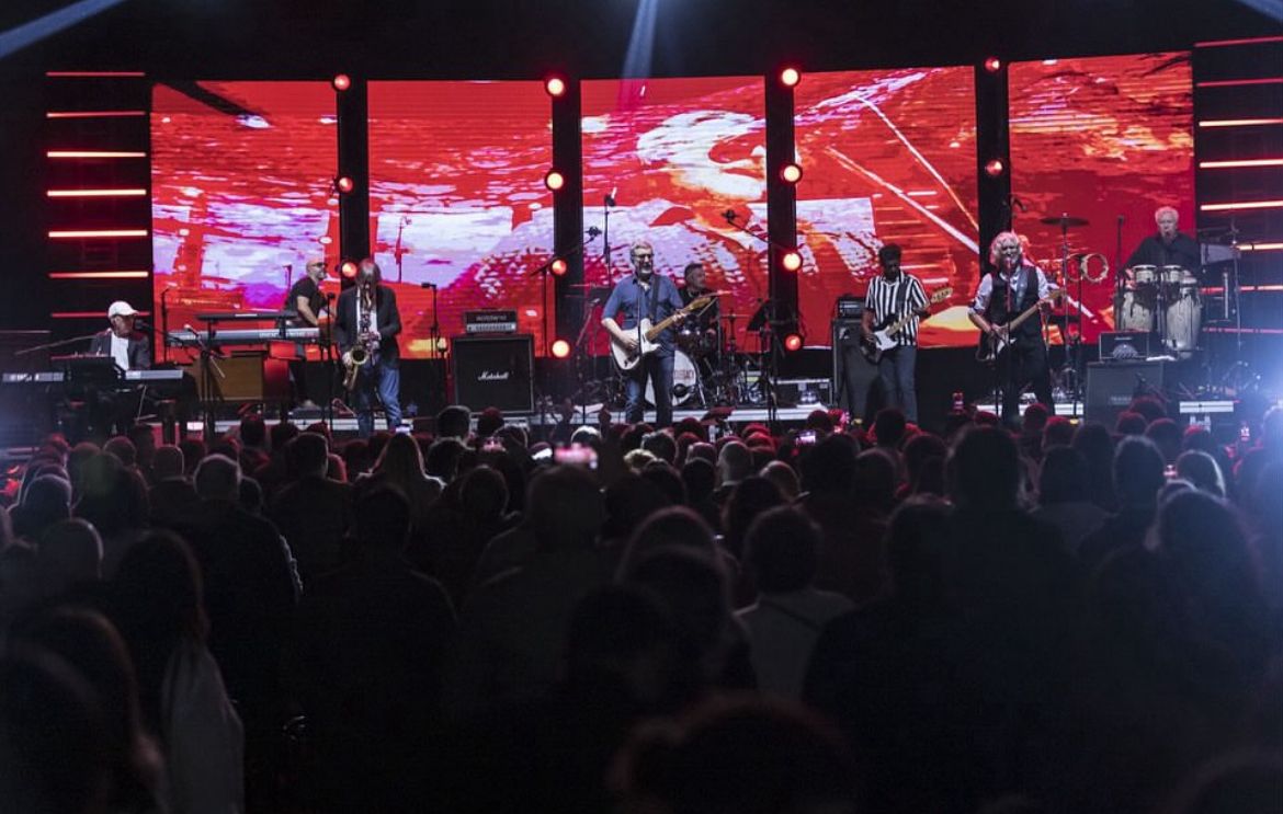 12.cf.resende.cidades.dire straits legacy.2.show.divulgaÇÃo