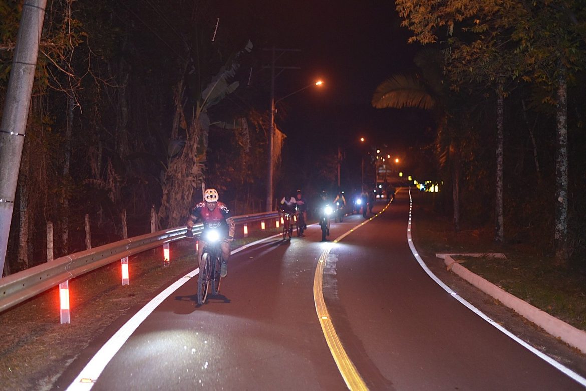 20.cf.res.cidades.segunda edição do bike night.redessociais