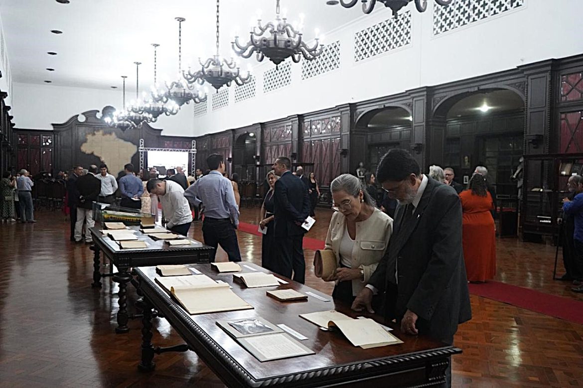 27.cf.res.cidades.aman inaugura ‘corredor cultural’.1.corredor.divulgaÇÃo (2)