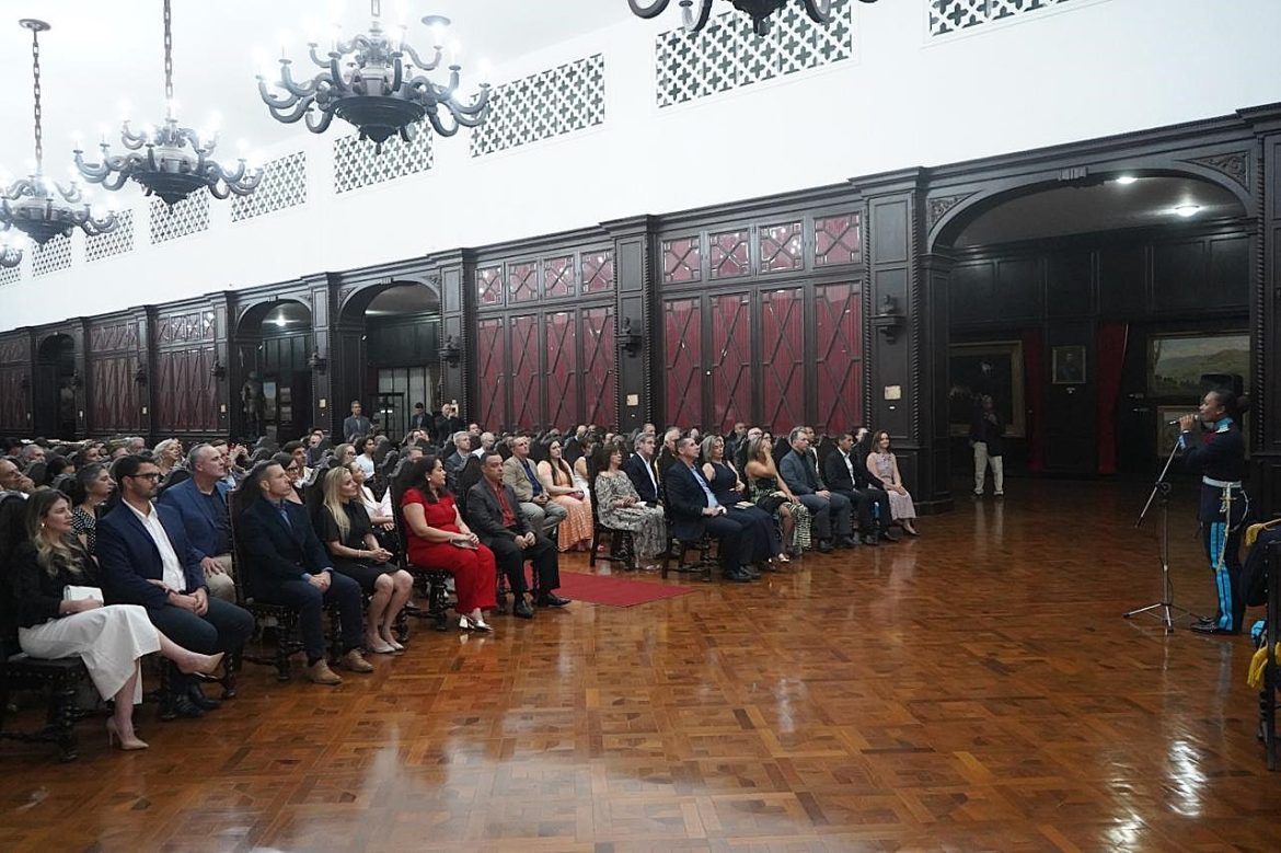 27.cf.res.cidades.aman inaugura ‘corredor cultural’.2.noite.divulgaÇÃo (1)