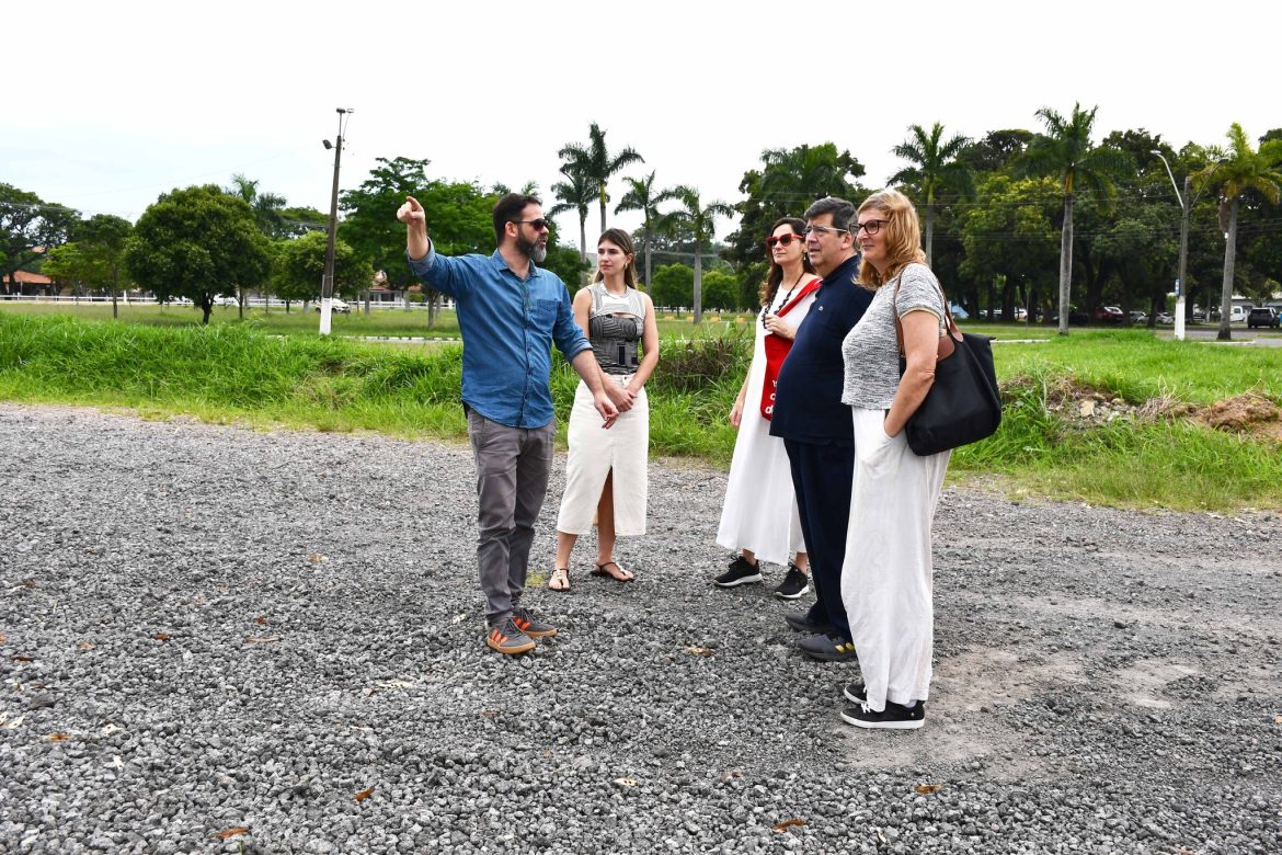 27.cf.res.cidades.técnicos do iab rj visitam.1.comissÃo.redessociais (2)