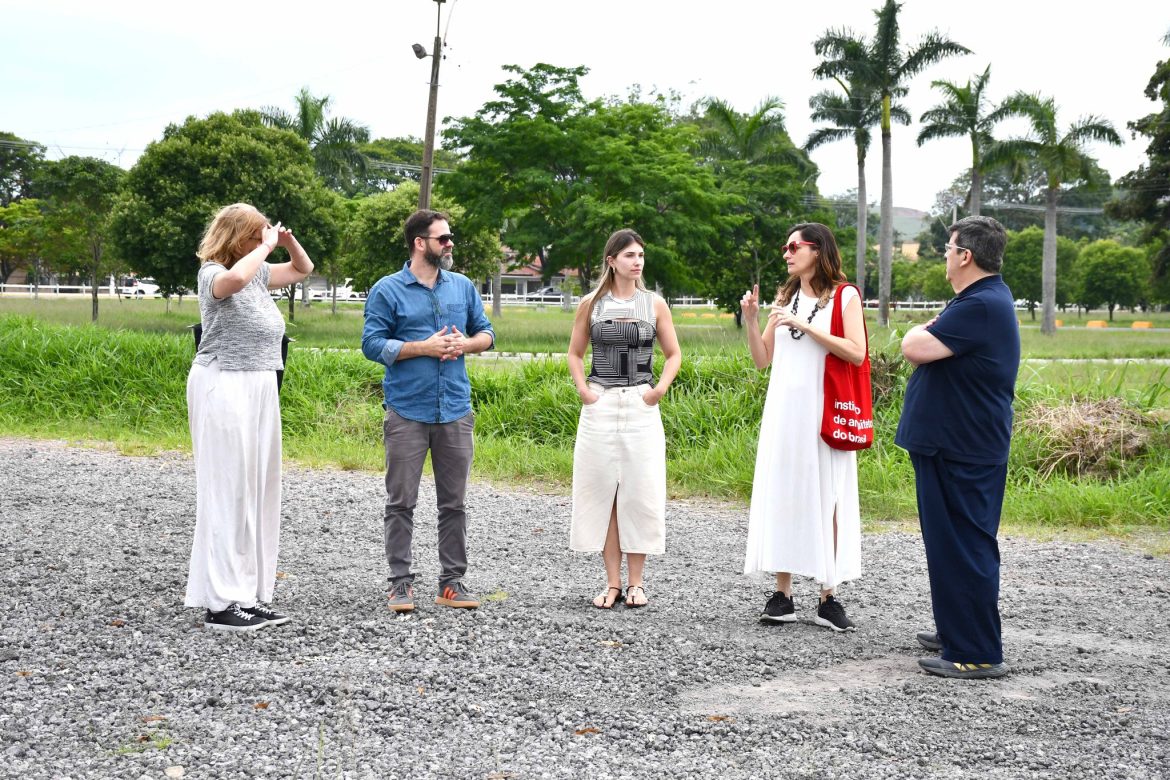 27.cf.res.cidades.técnicos do iab rj visitam.1.comissÃo.redessociais (3)