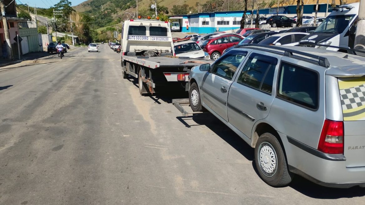 27.cf.res.polÍcia.guarda civil municipal flagra taxista de rio.divulgaÇÃogcm