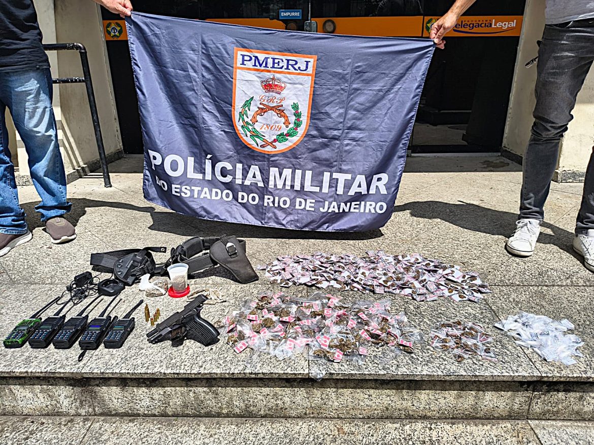 27.cf.res.polÍcia.mulher é presa e adolescente apreendida.divulgaÇÃopm